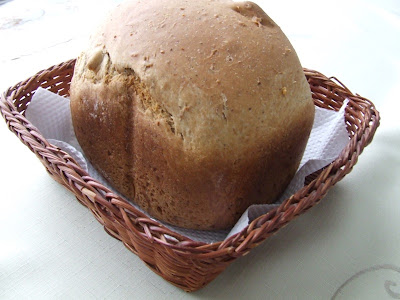 Cevizli Sütlü Ekmek tarifi