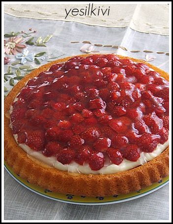 Çilekli Tart tarifi