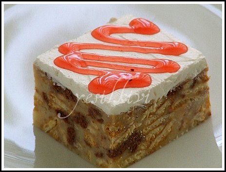 Muhallebili-Bisküvili Pasta tarifi
