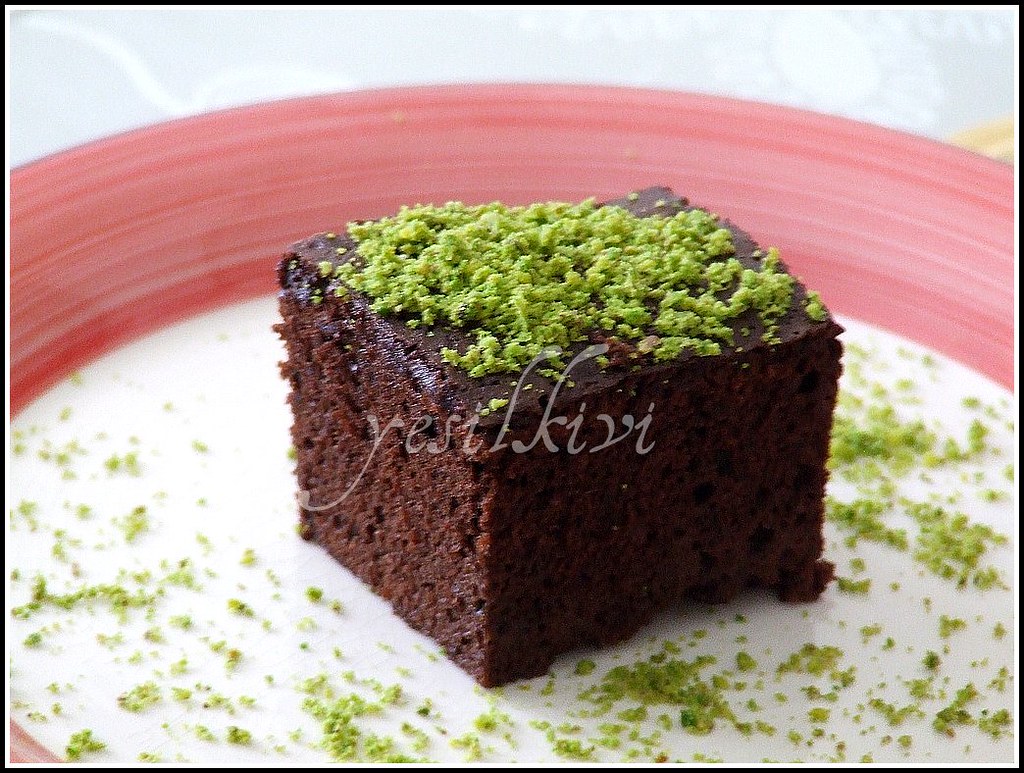 Sütlü Kek tarifi