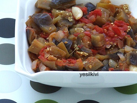Zeytinyağlı Patlıcan tarifi