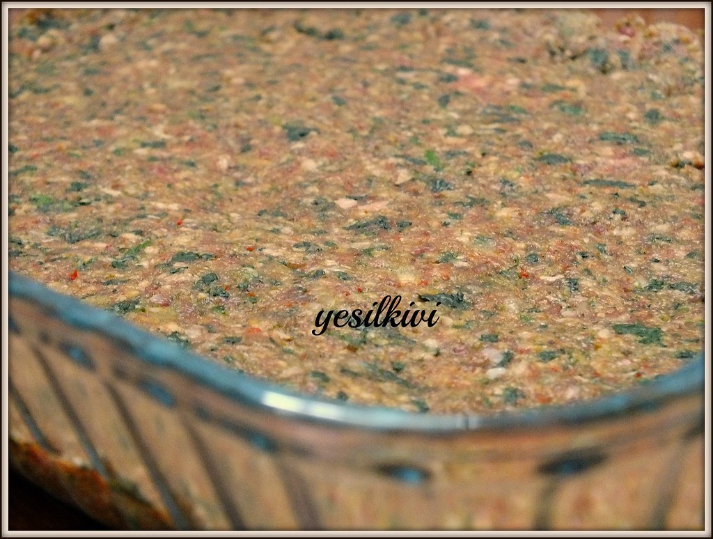 Ispanaklı Fırın Köfte tarifi