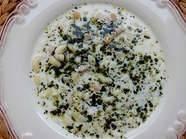 Tavuklu Makarna Çorbası tarifi